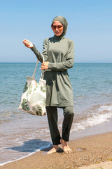 ملابس سباحة محتشمة من الليكرا والكاكي والبوركيني 1969