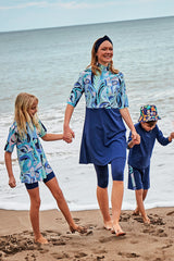 ملابس سباحة منسوجة باللون الأزرق الداكن بتغطية نصفية M2460