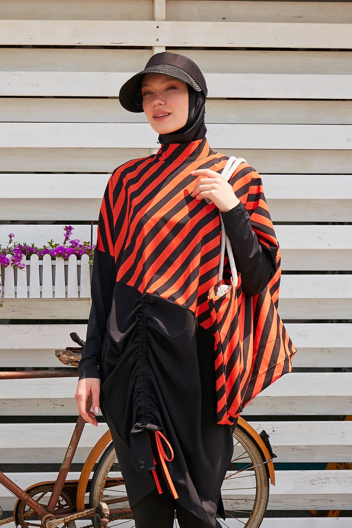 حقيبة شاطئ سوداء C2307