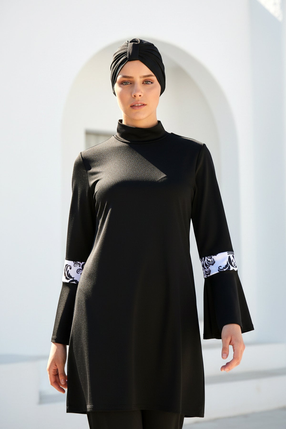 Black Pattern Detailed Modest Swimwear Set - 1958