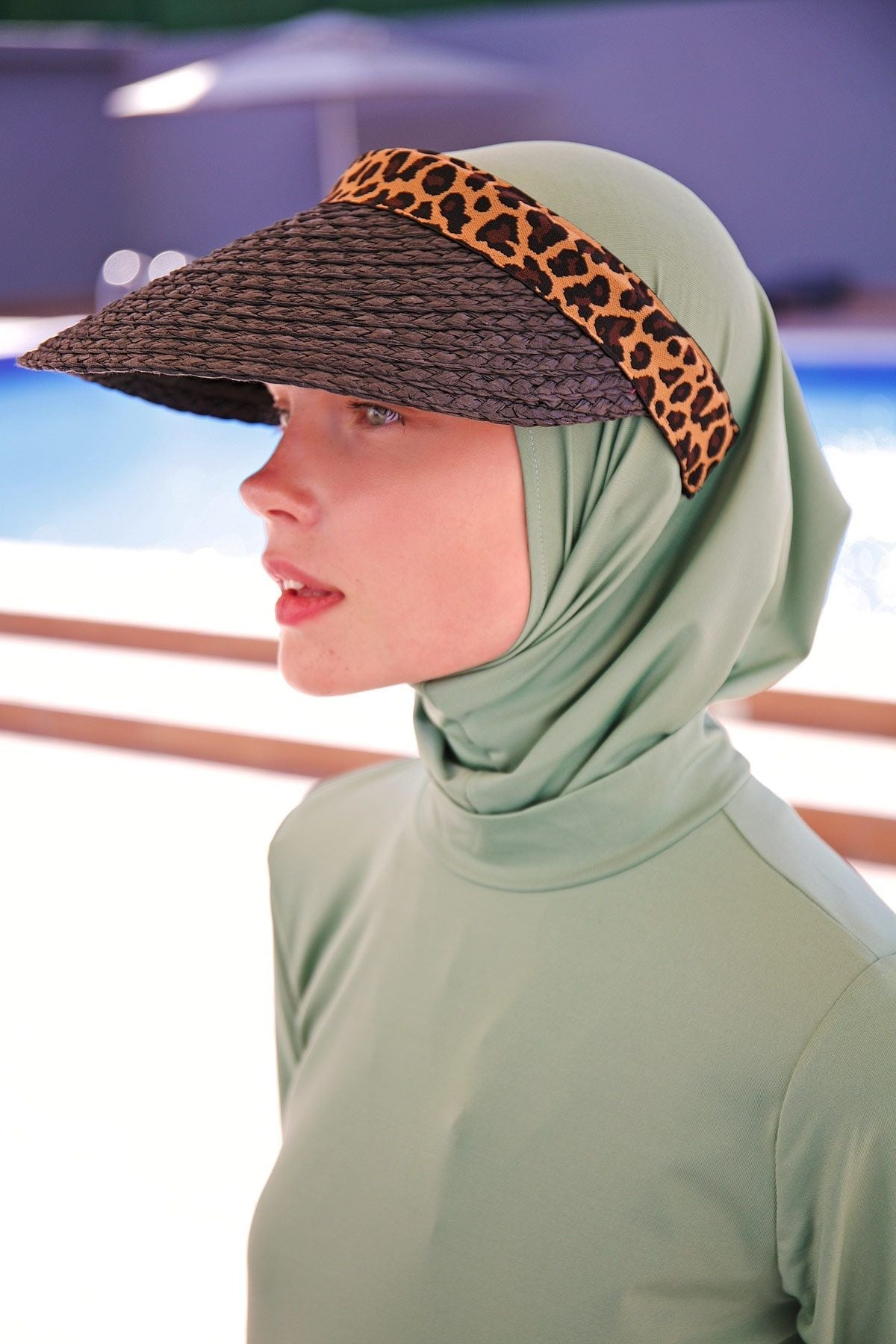 Leopar Şeritli Siyah Vizör Şapka 14401