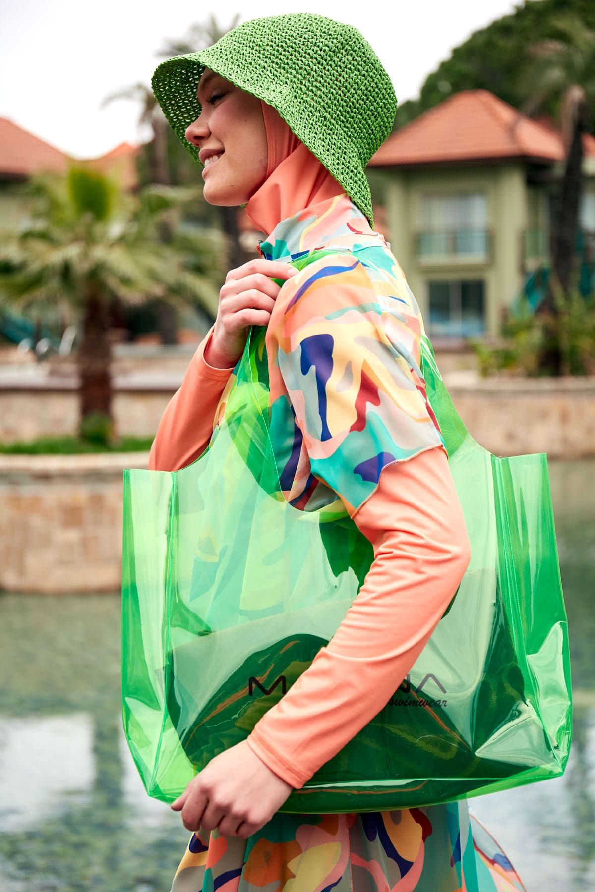 حقيبة شاطئ خضراء C2405