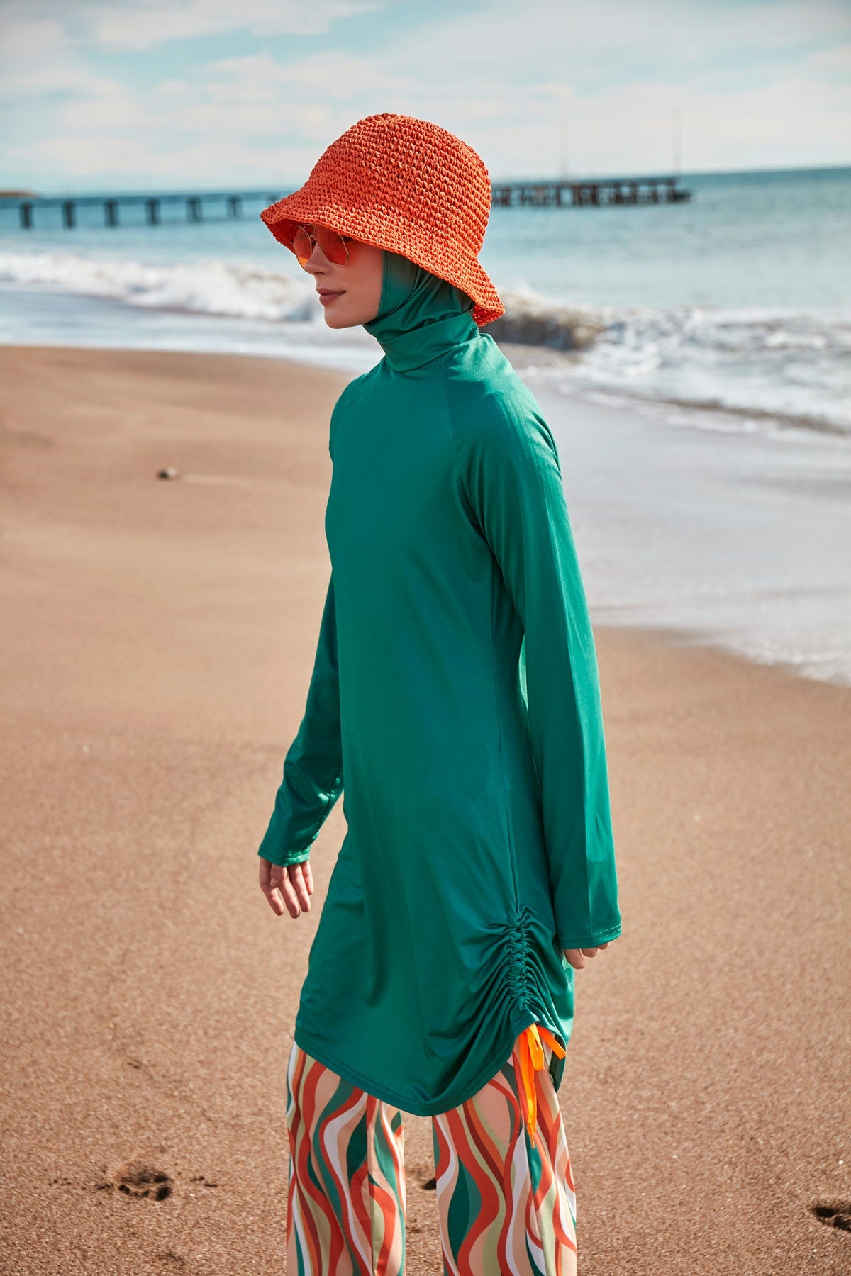 ملابس سباحة محتشمة بوركيني من الليكرا باللون الأخضر M2493