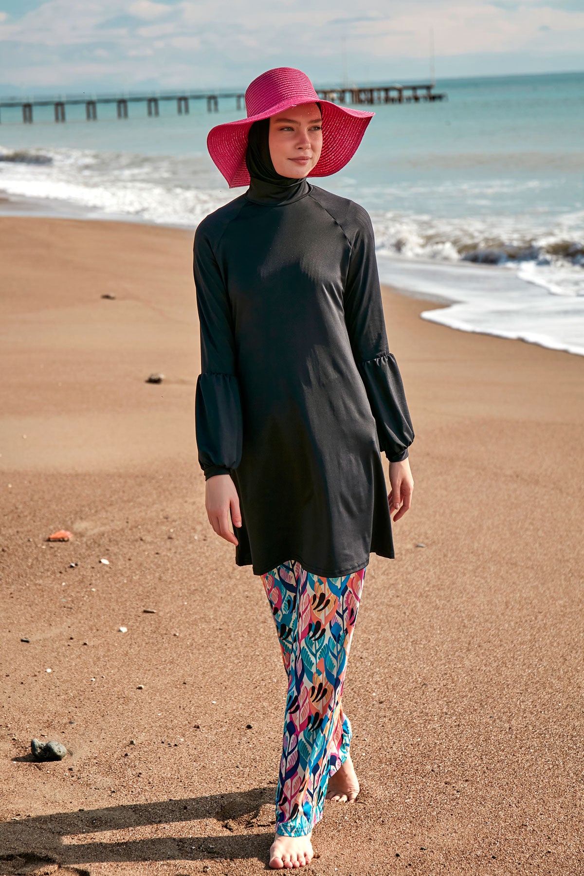 Patterned Black Full-Coverage Modest Swimwear Burkini - M2491
