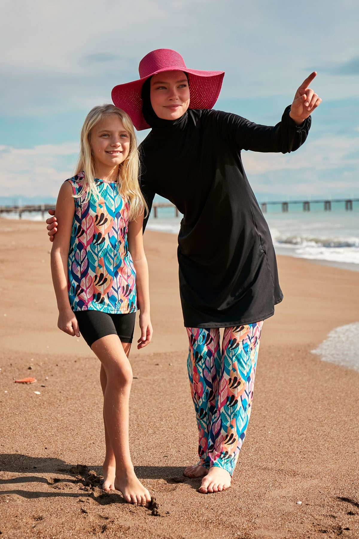 Patterned Black Full-Coverage Modest Swimwear Burkini - M2491