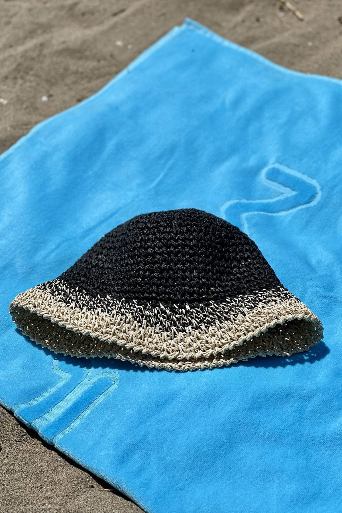 Black Straw Hat  14404 Secondary image