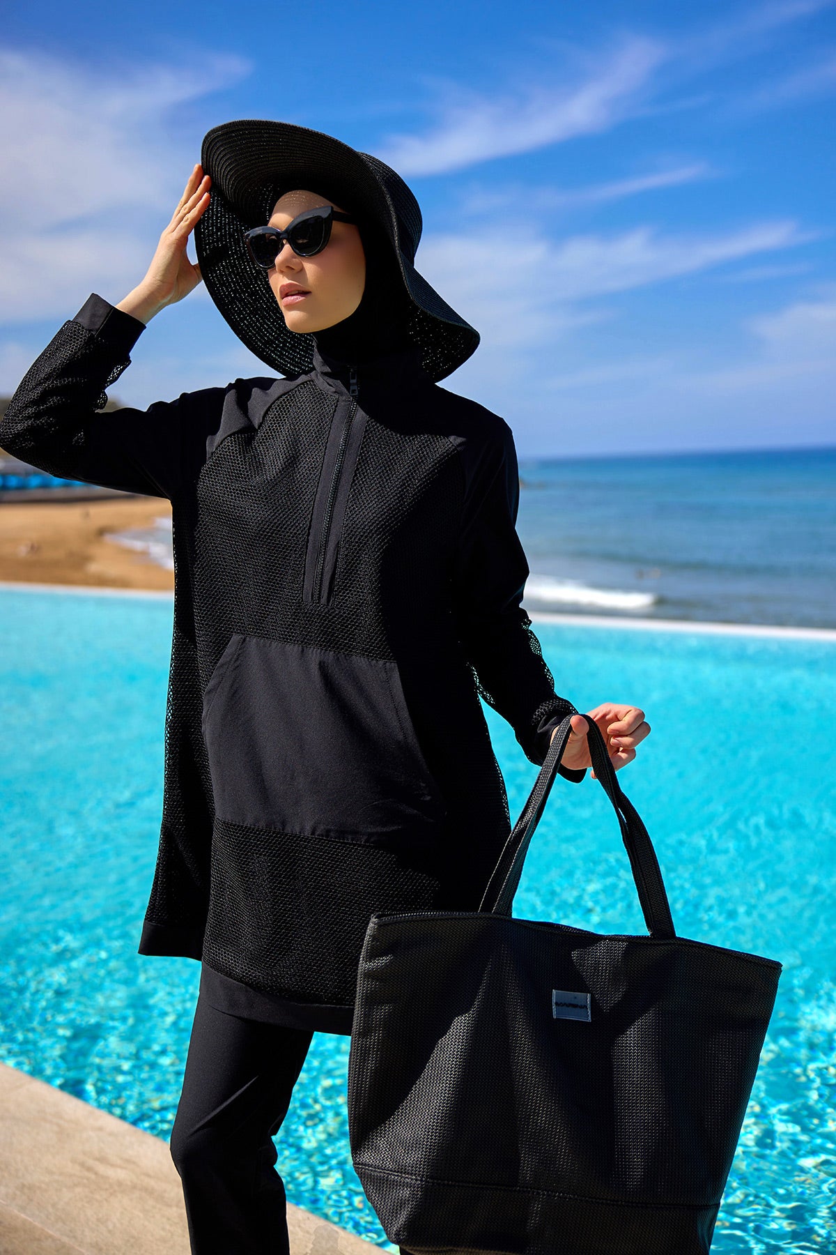 حقيبة شاطئ من الجلد الصناعي الأسود مع سحاب CA2502-1  الصورة الرئيسية