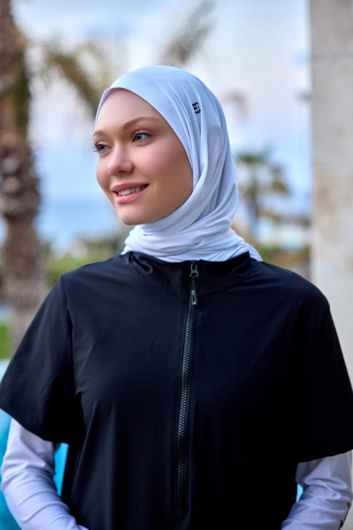 Aqua Pro v2.0 Shawl White | B2503-3 Secondary image