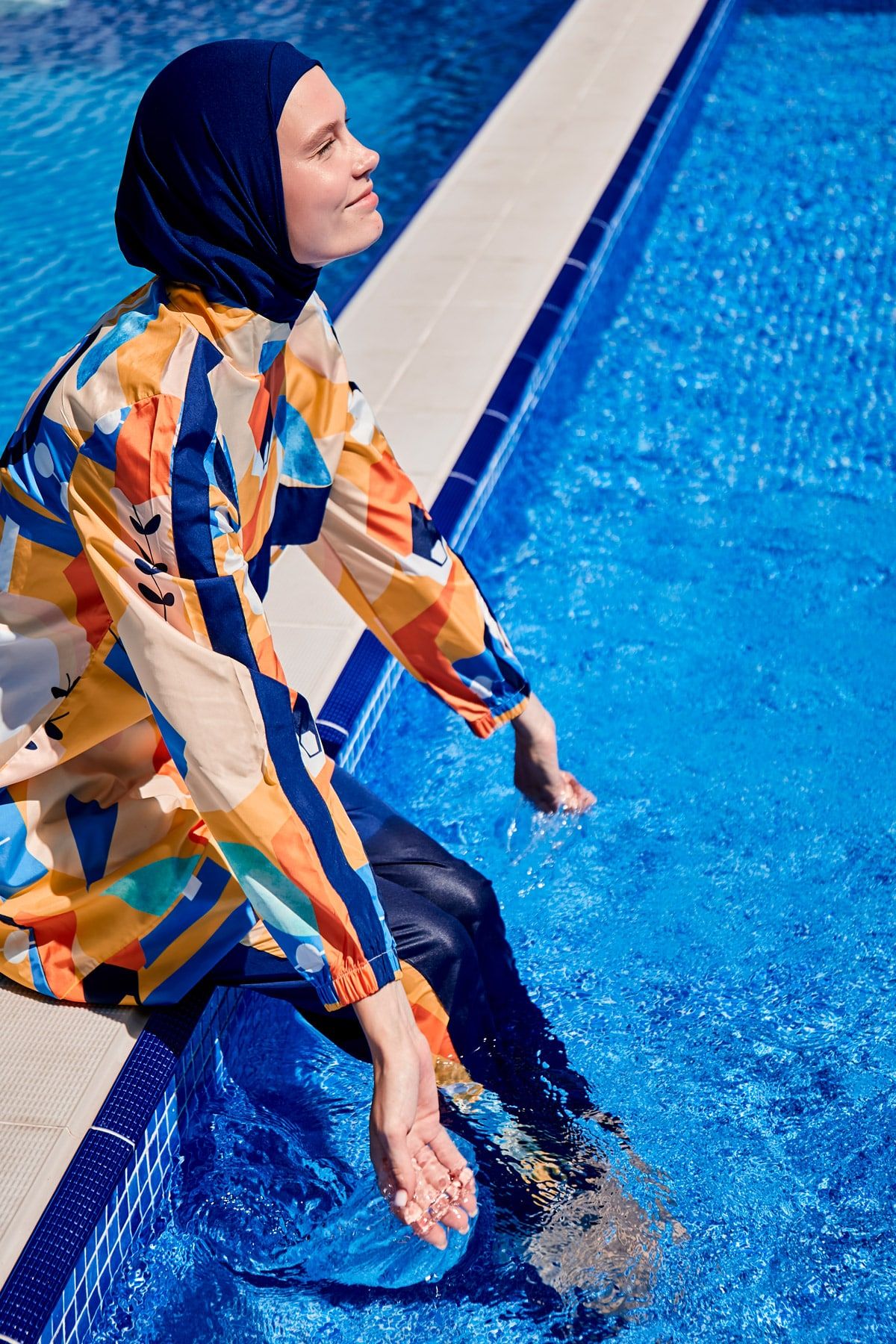 ملابس سباحة محتشمة بوركيني منسوجة باللون الأزرق البحري R2314 صورة ثانوية