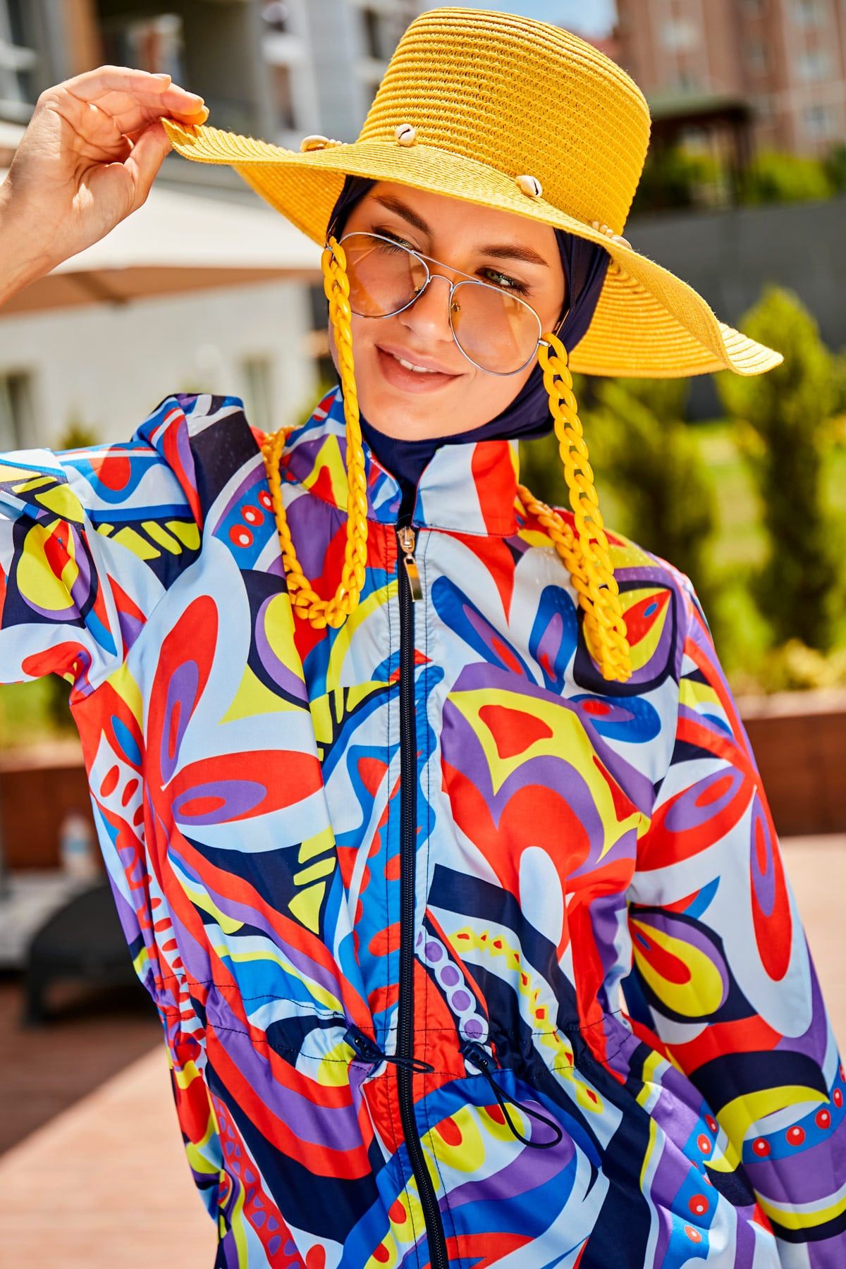 دنيز كابوغو ساري جينيش هاسير سابكا 142321 الصورة الرئيسية