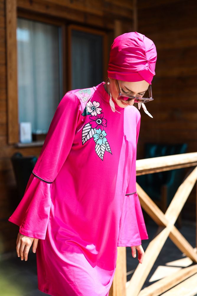 طقم ملابس سباحة محتشمة من الليكرا الفوشيا، يغطي الجسم بالكامل - 4 قطع، موديل M2008