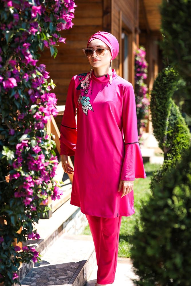 طقم ملابس سباحة محتشمة من الليكرا الفوشيا، يغطي الجسم بالكامل - 4 قطع، موديل M2008