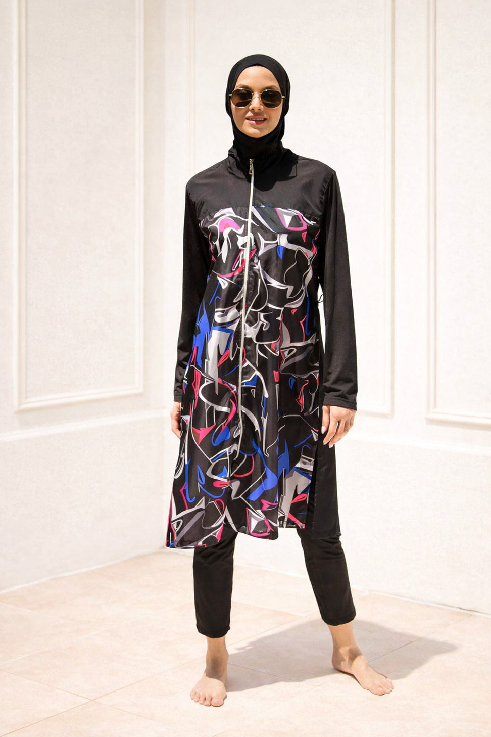 طقم بوركيني أسود مطبوع مكون من 3 قطع - ملابس سباحة محتشمة تغطي الجسم بالكامل M2266 الصورة الرئيسية