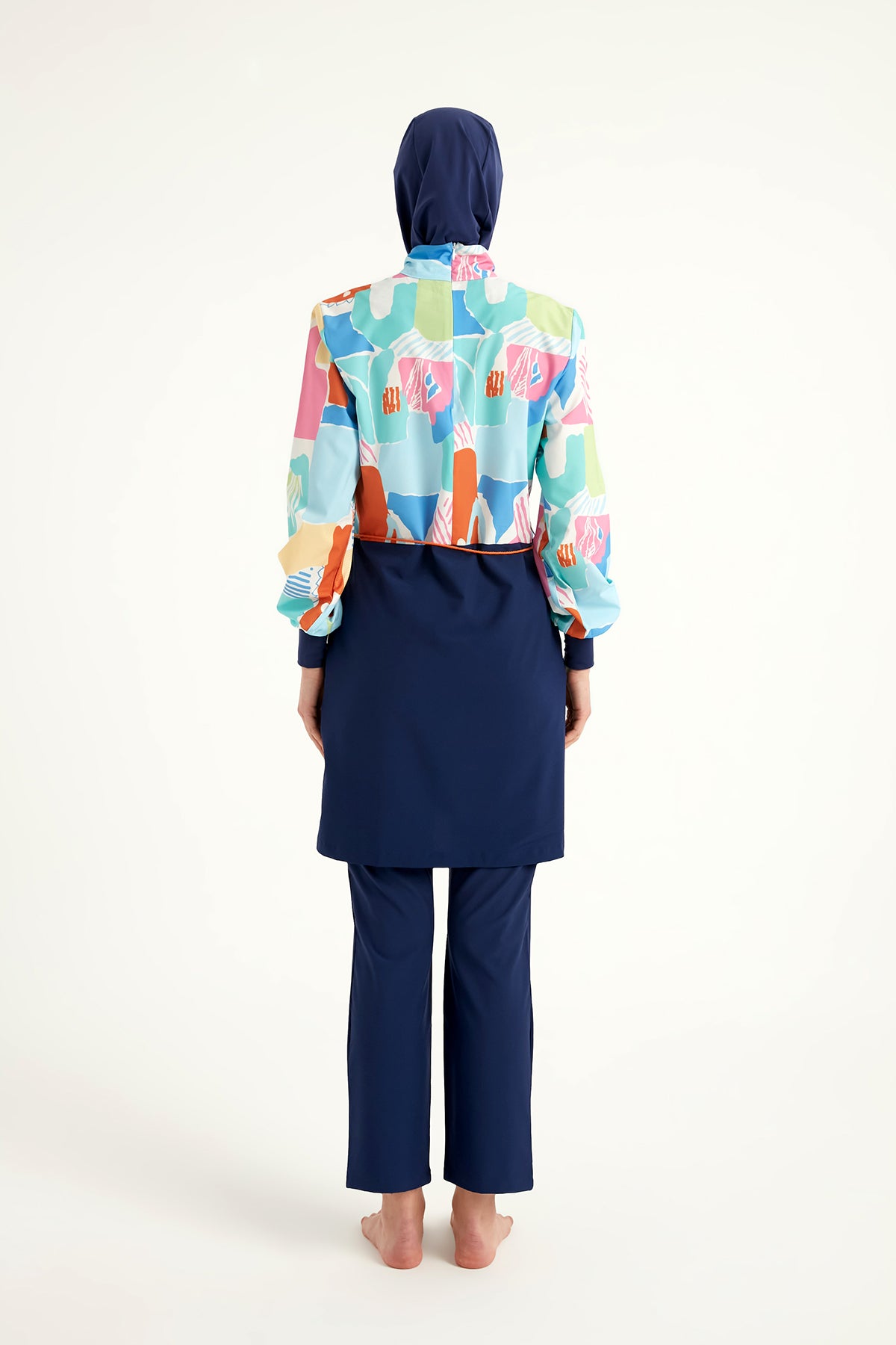 طقم بوركيني سباحة إسلامي كامل التغطية باللون الأزرق الداكن M2511 