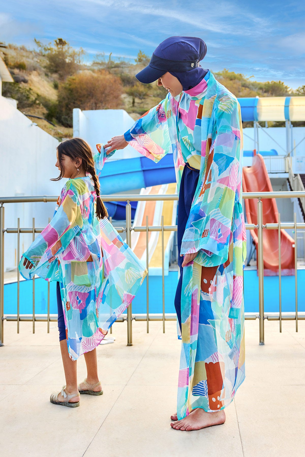 كيمونو حريري محتشم يغطي الجسم بالكامل – غطاء شاطئ أنيق وخفيف الوزن P2506 