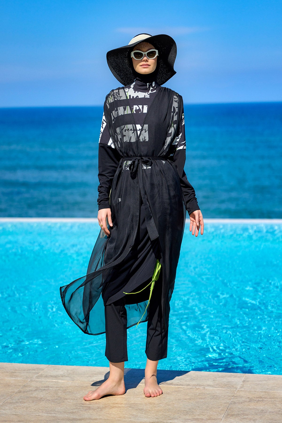 Marina Black Sleeveless Silky Kimono - P2502