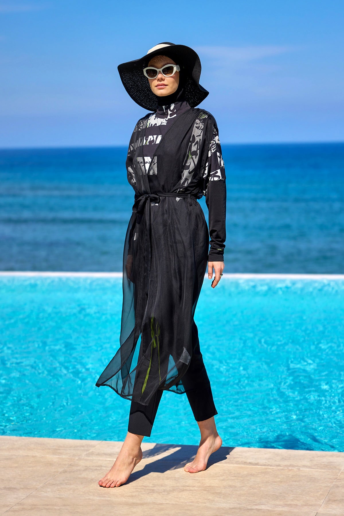Marina Black Sleeveless Silky Kimono - P2502