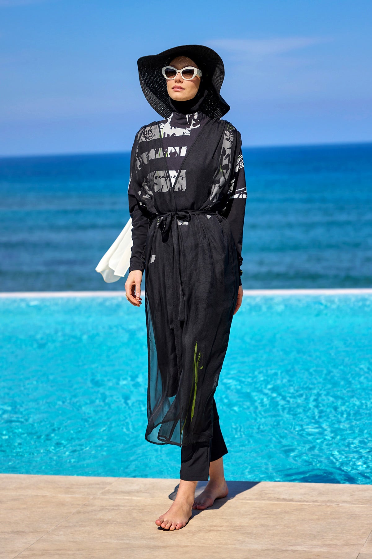 Marina Black Sleeveless Silky Kimono - P2502