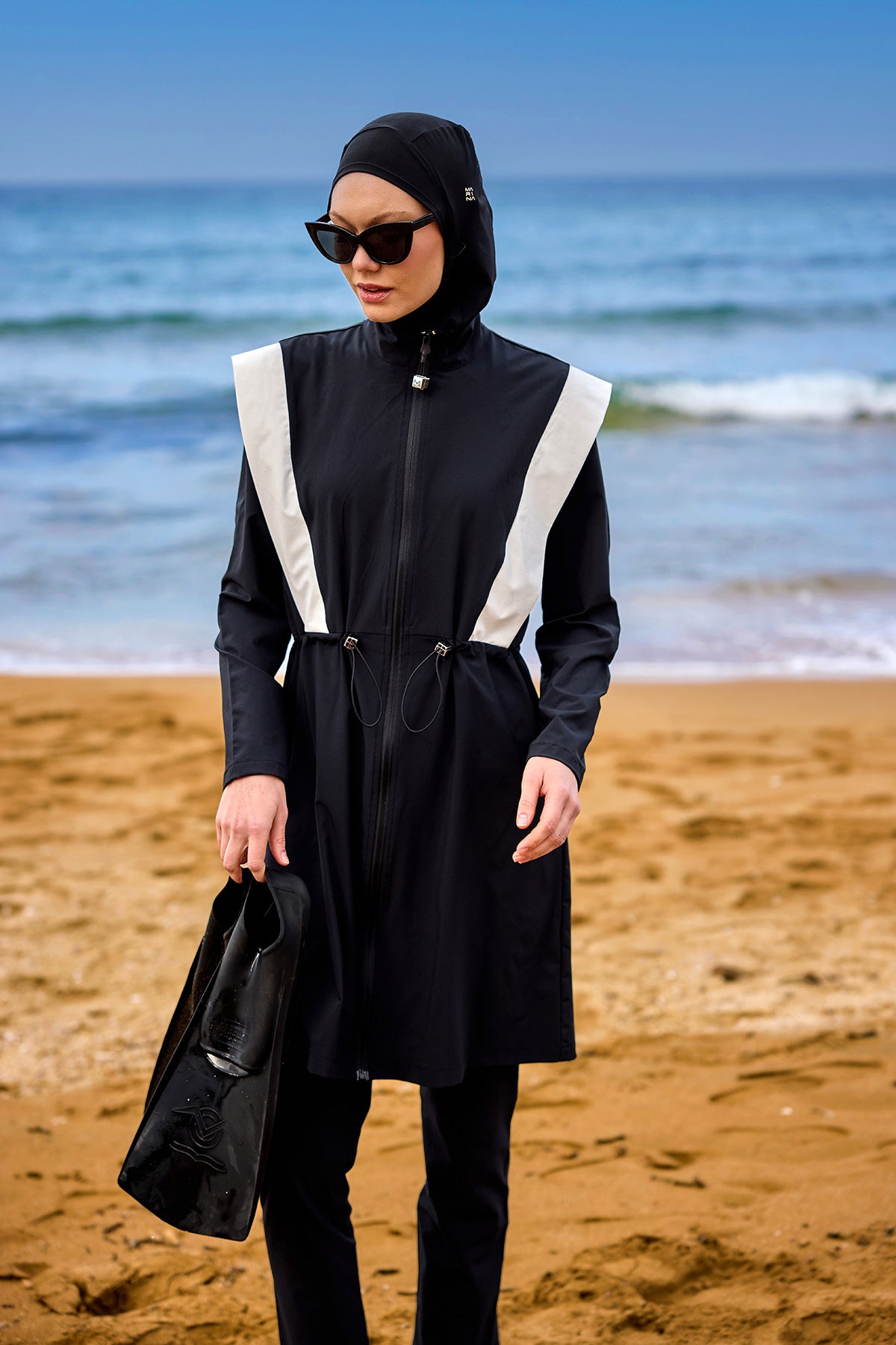 Black Adjustable Waist Modest Burkini Set M2526-1