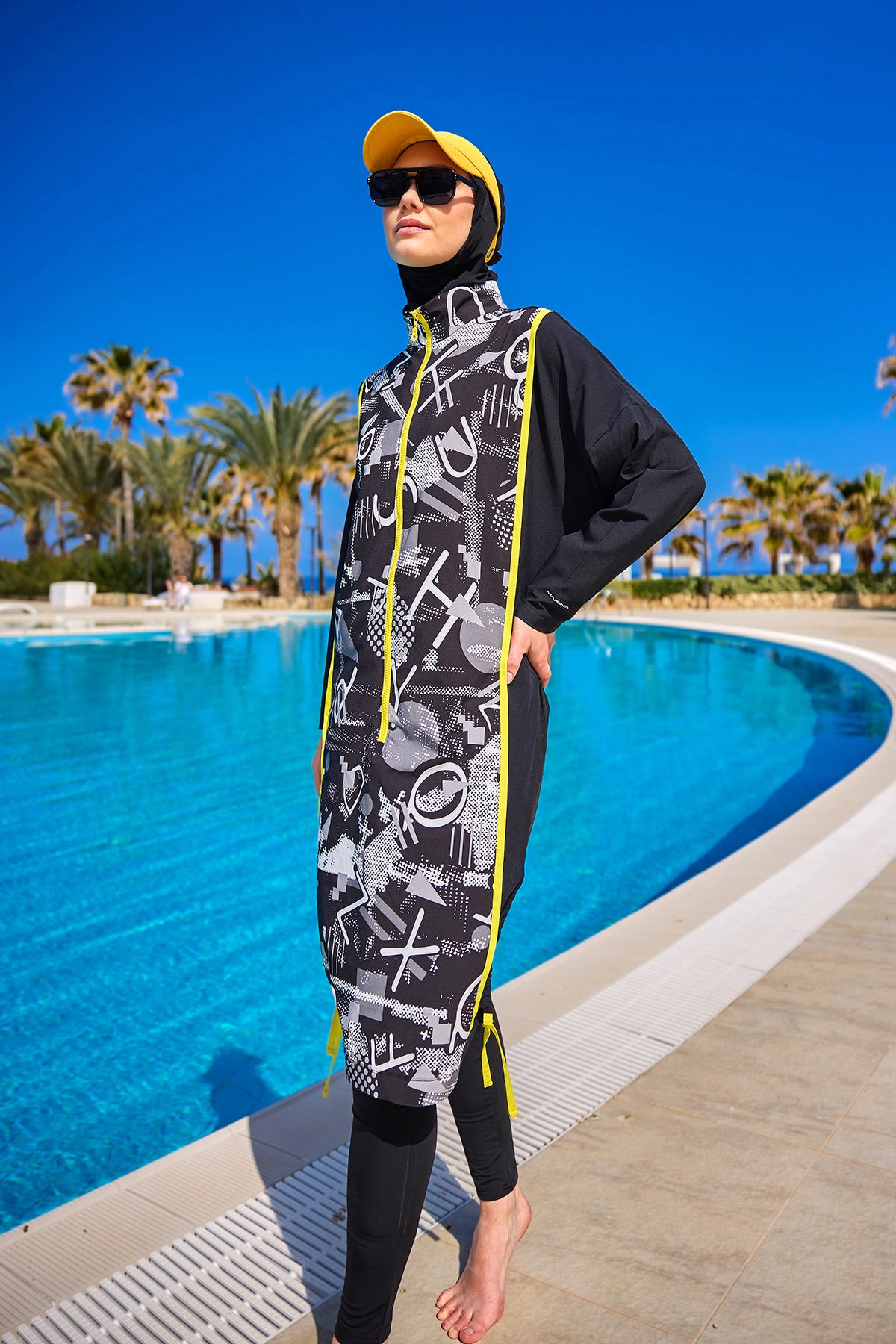 Black Full Coverage Modest Swimwear Burkini Set M2536 DE Secondary image