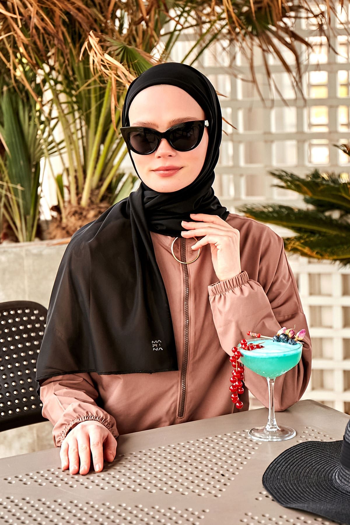 Black Blue Mesh Practical Shawl Cap B2401 Secondary image