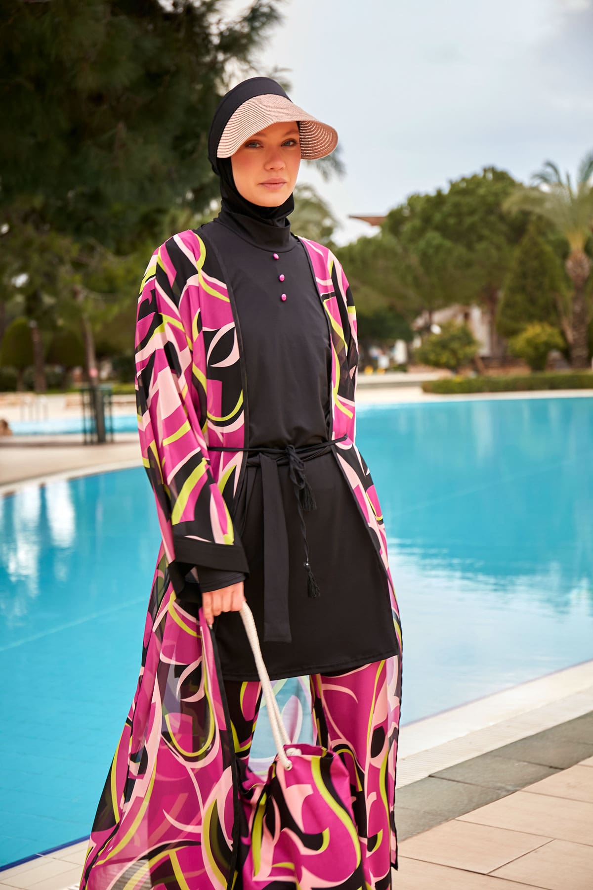 Patterned Black Full-Coverage Modest Swimwear Burkini - M2481