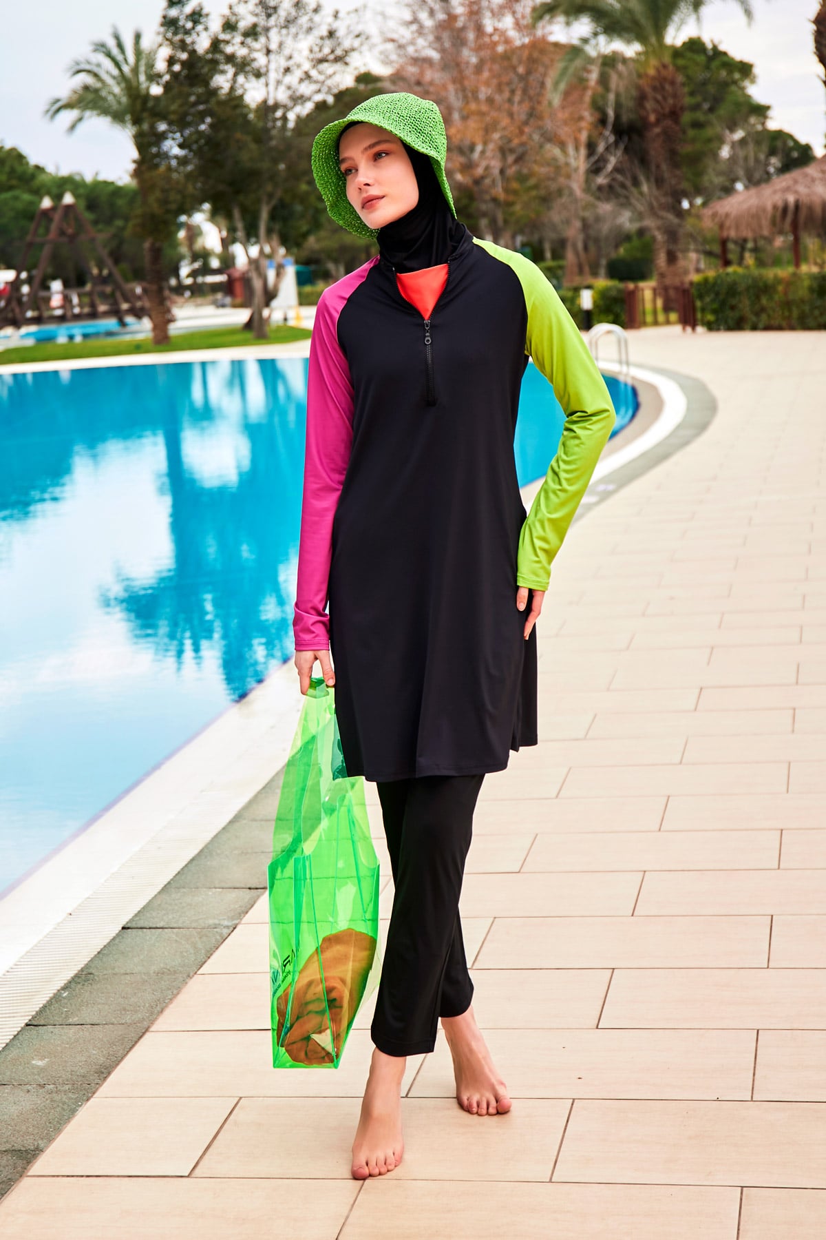 Color Blocked Black Full-Coverage Modest Swimwear Burkini - M2476 Secondary image
