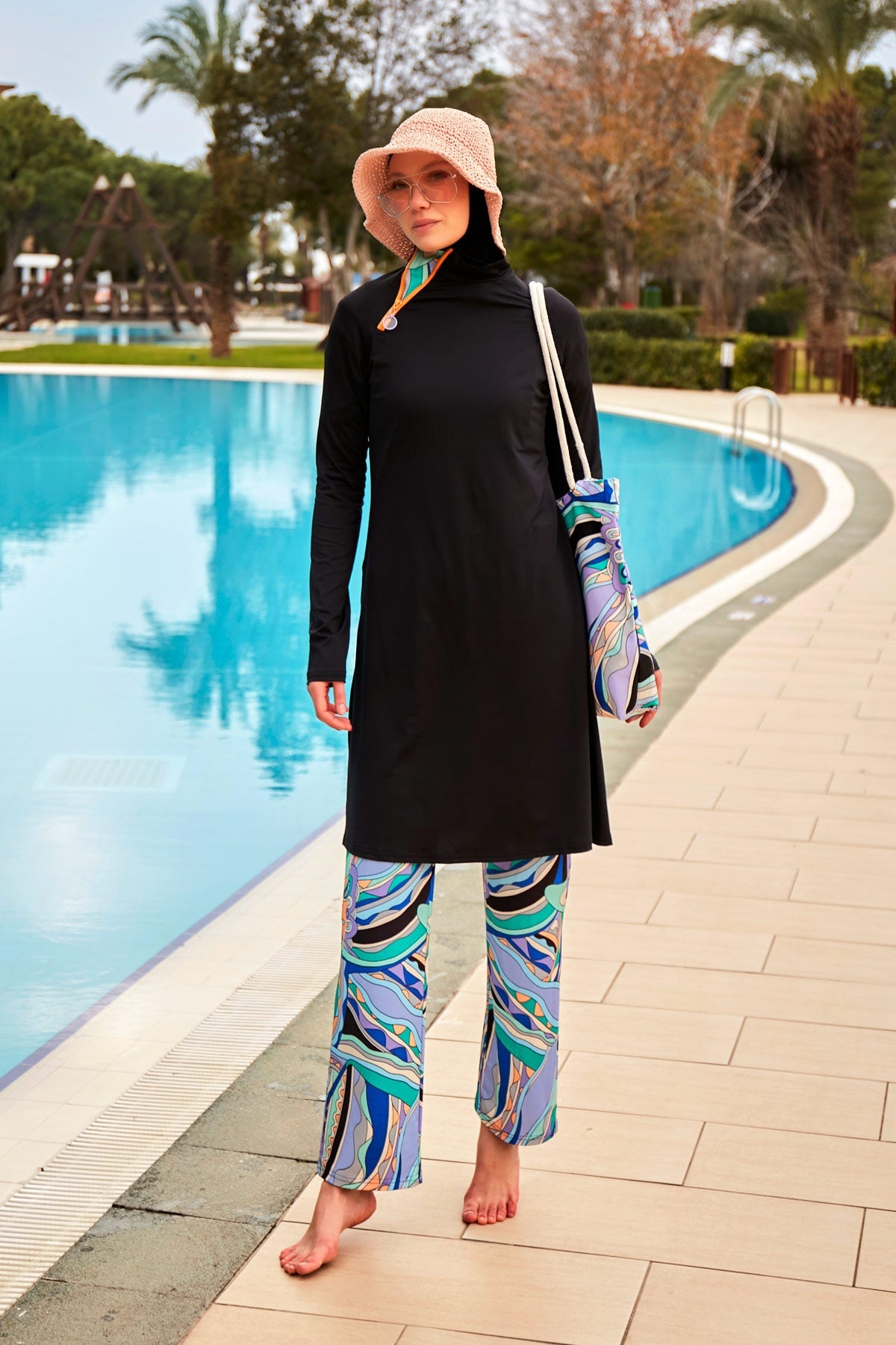 Lycra Black Burkini Modest Swimwear M2477 Main image