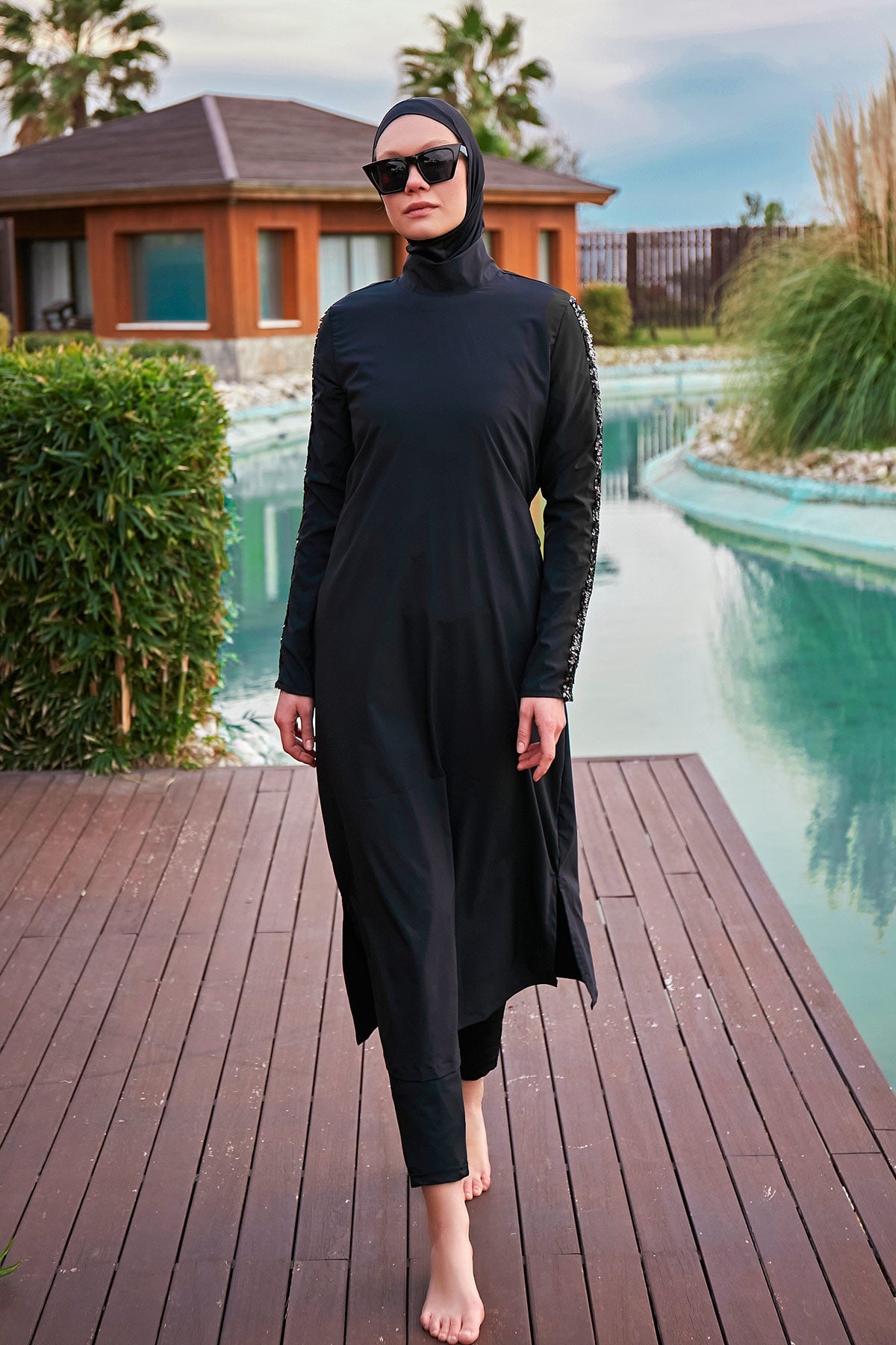Parachute Fabric Black Full-Coverage Modest Swimwear Burkini - M2417