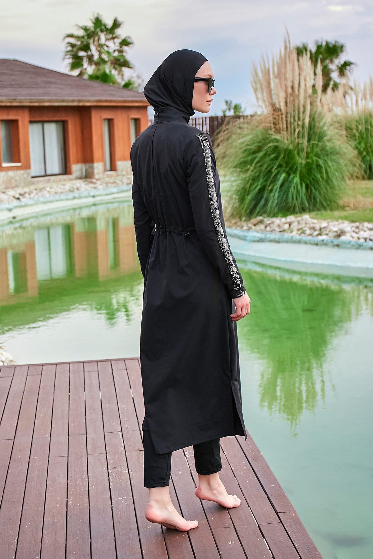 Parachute Fabric Black Full-Coverage Modest Swimwear Burkini - M2417