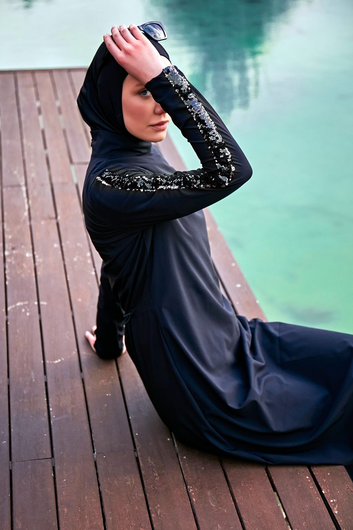 Parachute Fabric Black Full-Coverage Modest Swimwear Burkini - M2417
