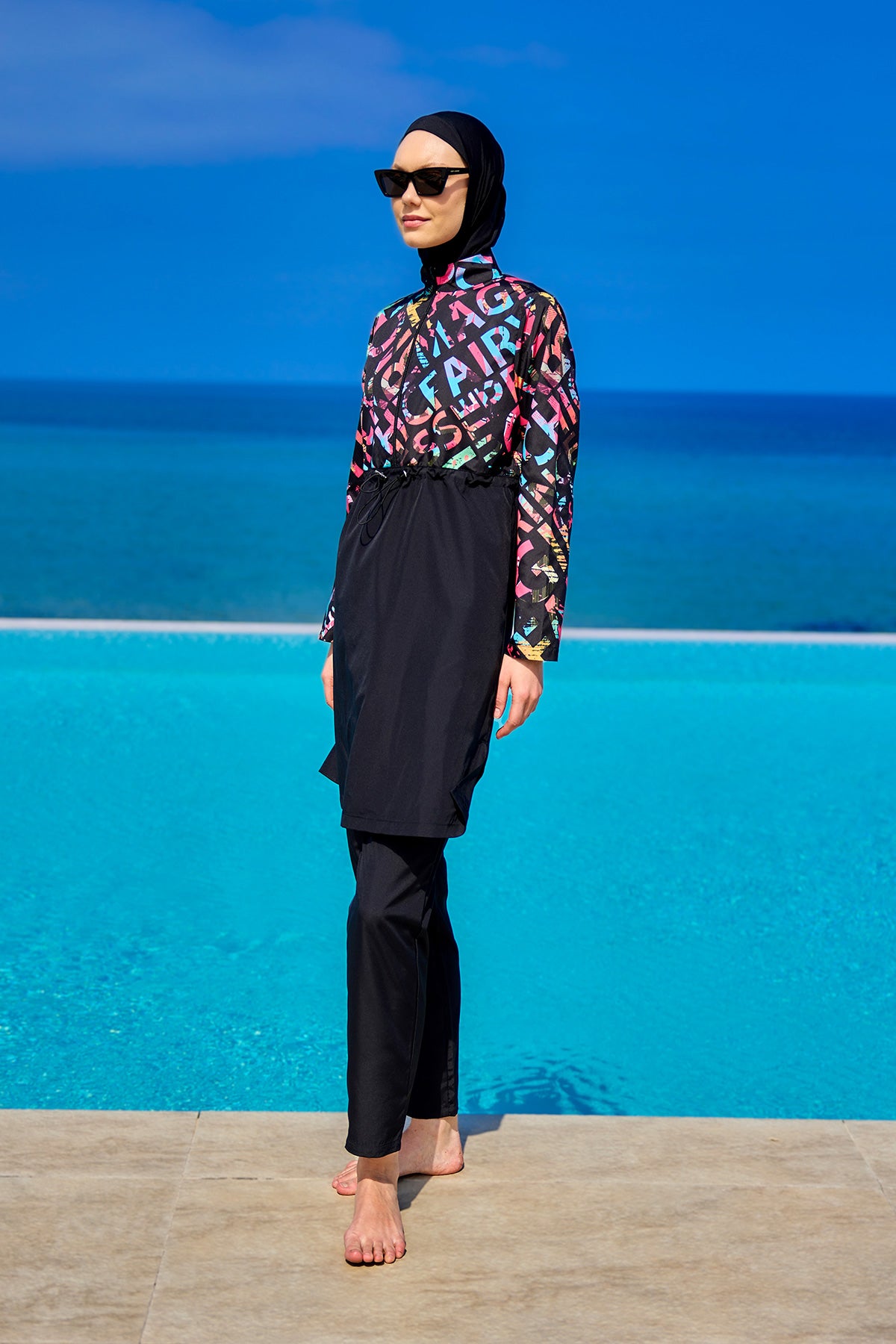 Black Full Coverage Swimsuit Set for Women R2507