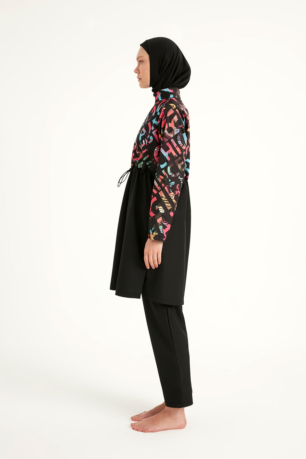 Black Full Coverage Swimsuit Set for Women R2507